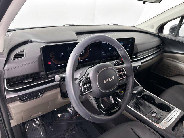 used 2025 Kia Carnival car, priced at $39,472