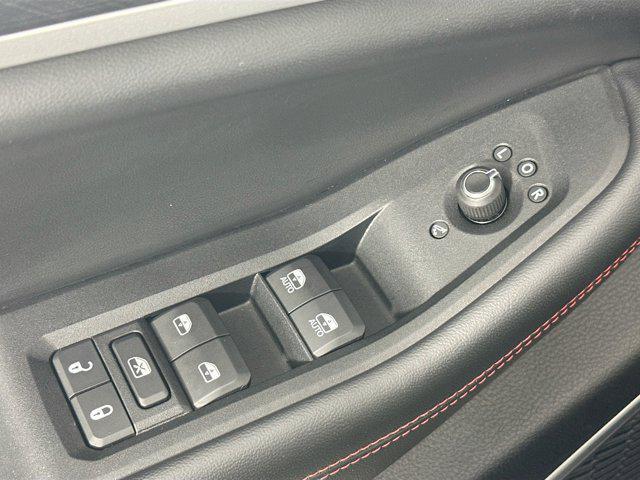 used 2022 Jeep Grand Cherokee car, priced at $34,662