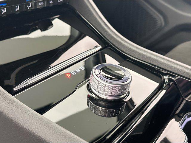 used 2023 Jeep Grand Cherokee L car, priced at $30,556