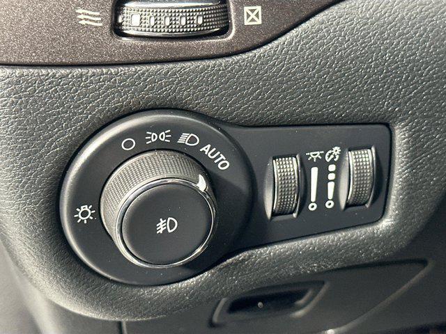 used 2022 Jeep Cherokee car, priced at $27,543