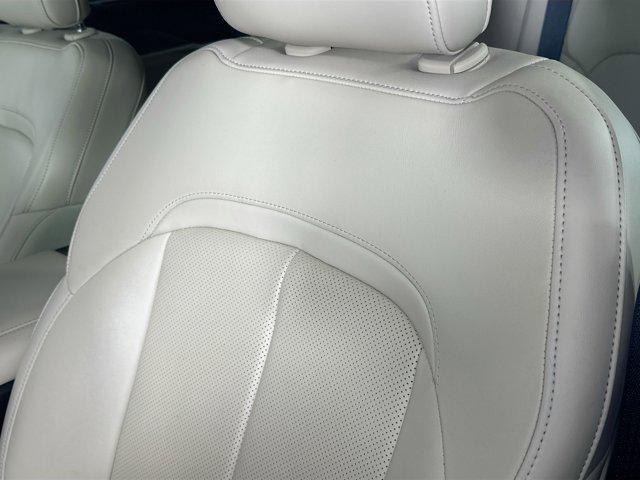 used 2022 Jeep Grand Cherokee car, priced at $29,695