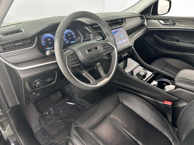 used 2023 Jeep Grand Cherokee car, priced at $33,655