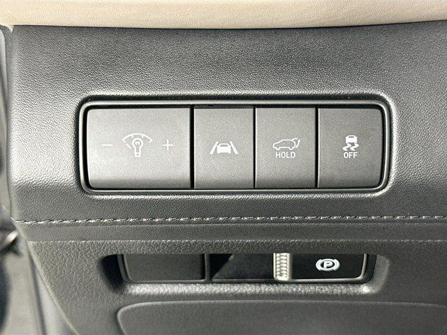 used 2022 Hyundai Santa Fe car, priced at $25,814