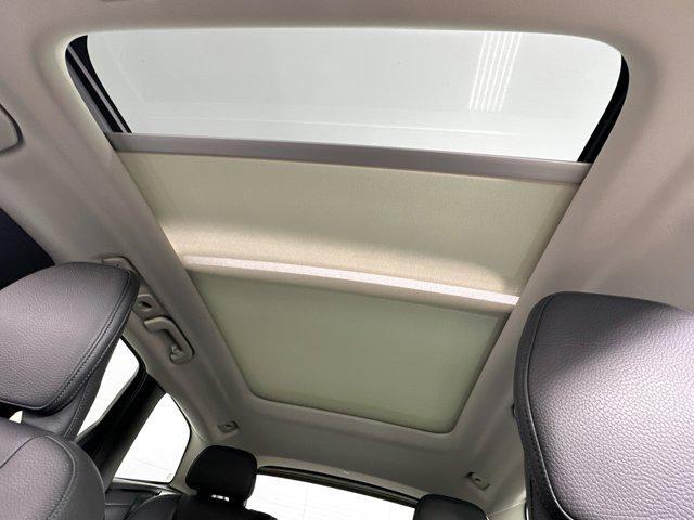 used 2022 Volvo XC60 car, priced at $28,720