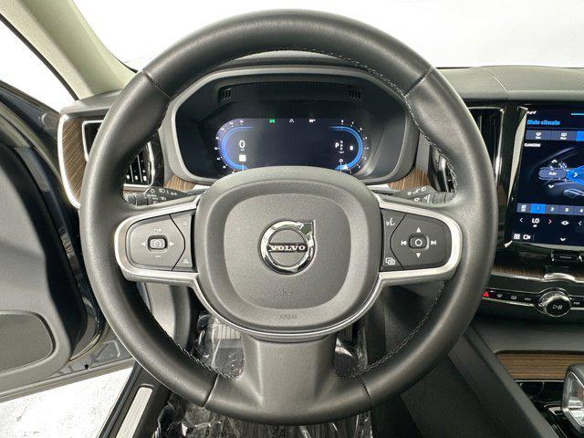 used 2022 Volvo XC60 car, priced at $28,720