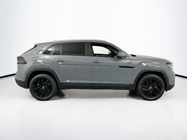 used 2022 Volkswagen Atlas Cross Sport car, priced at $27,607