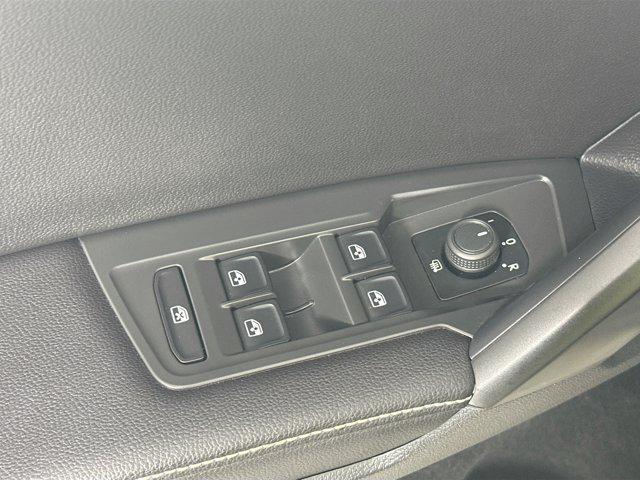 used 2022 Volkswagen Tiguan car, priced at $19,995