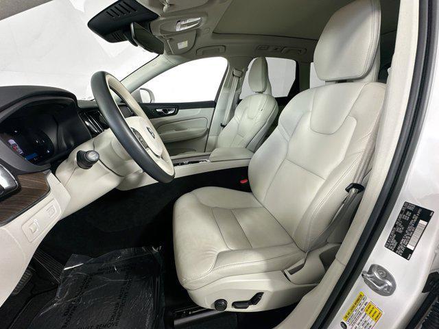 used 2022 Volvo XC60 car, priced at $33,138