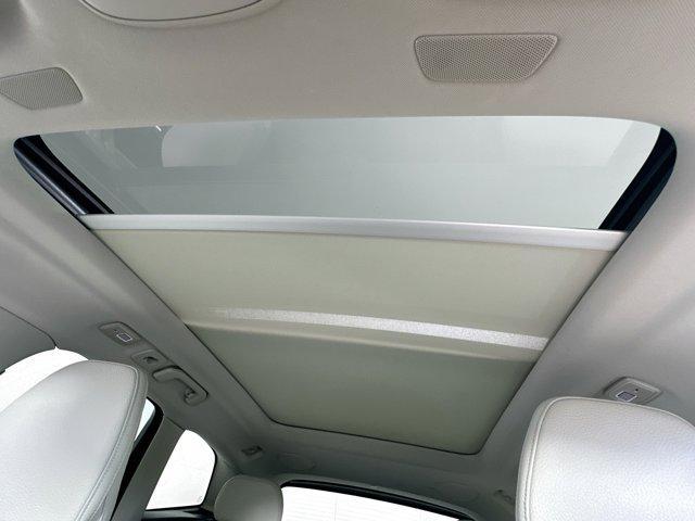 used 2022 Volvo XC60 car, priced at $33,138