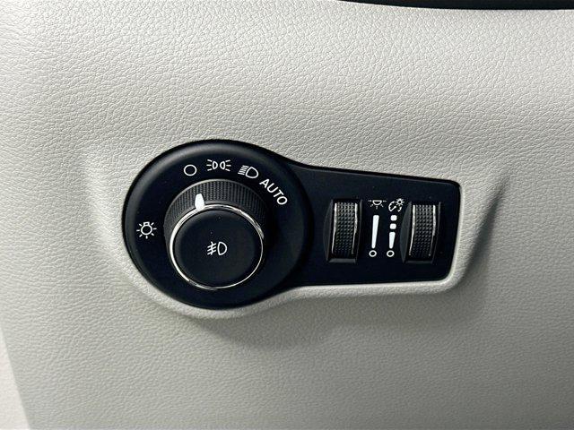 used 2022 Jeep Compass car, priced at $20,061