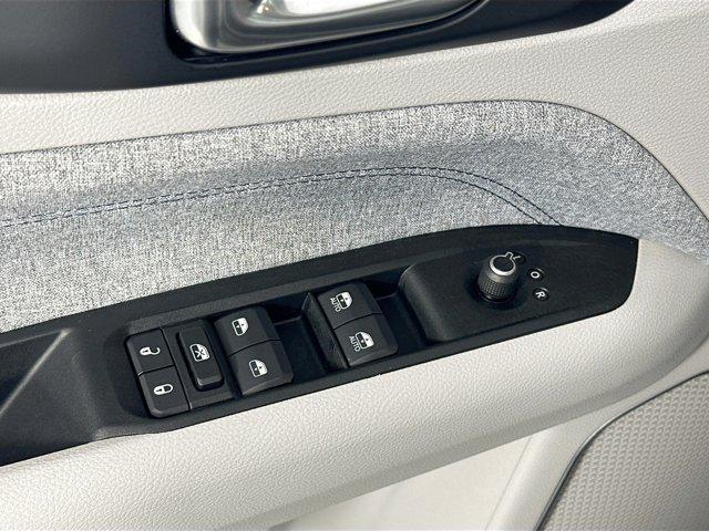 used 2022 Jeep Compass car, priced at $20,061