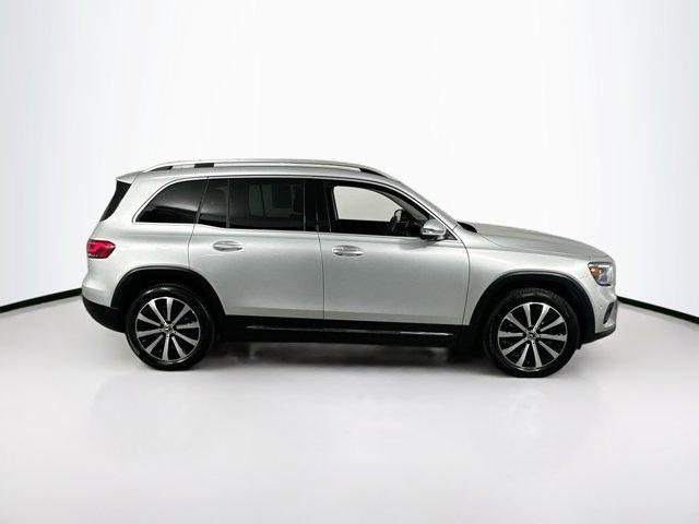 used 2023 Mercedes-Benz GLB 250 car, priced at $35,520