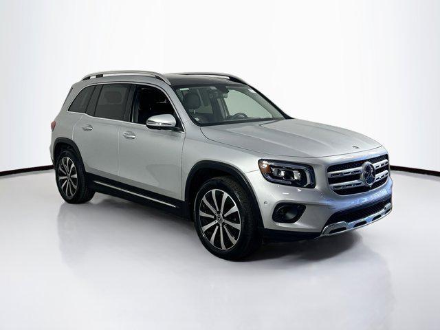 used 2023 Mercedes-Benz GLB 250 car, priced at $35,520