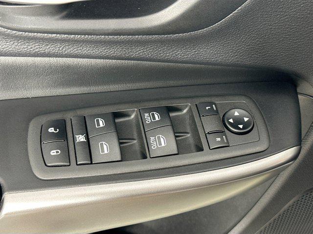 used 2022 Jeep Cherokee car, priced at $20,410