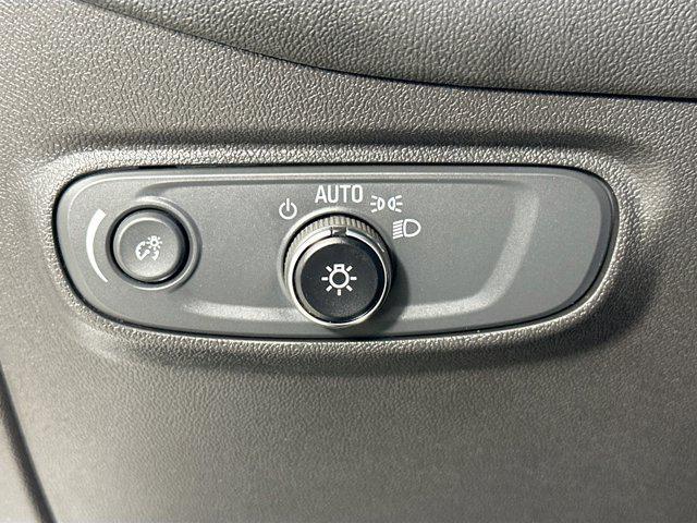 used 2022 Chevrolet Equinox car, priced at $18,822