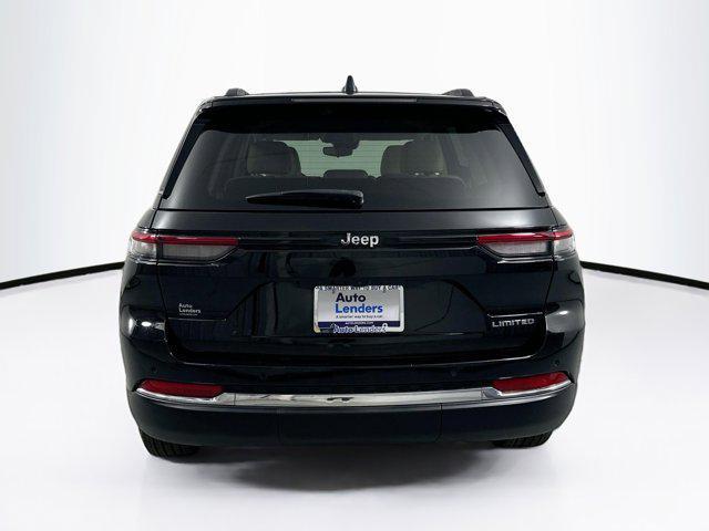 used 2022 Jeep Grand Cherokee car, priced at $29,291