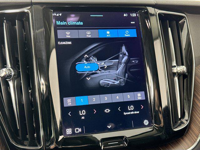 used 2022 Volvo XC60 car, priced at $29,211