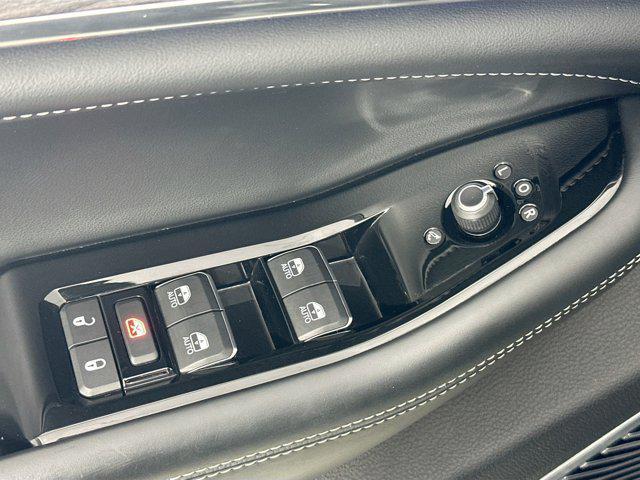 used 2022 Jeep Grand Cherokee L car, priced at $34,884