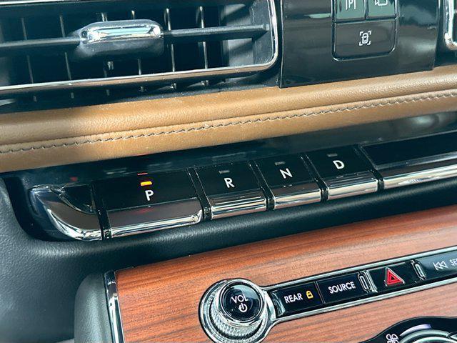 used 2021 Lincoln Aviator car, priced at $33,720
