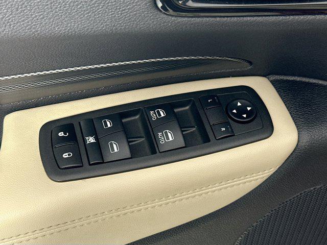 used 2022 Dodge Durango car, priced at $30,261