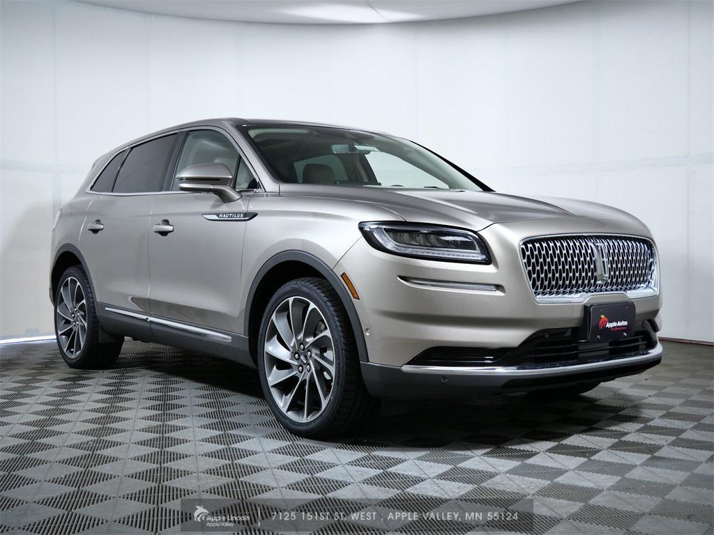 used 2021 Lincoln Nautilus car, priced at $25,999