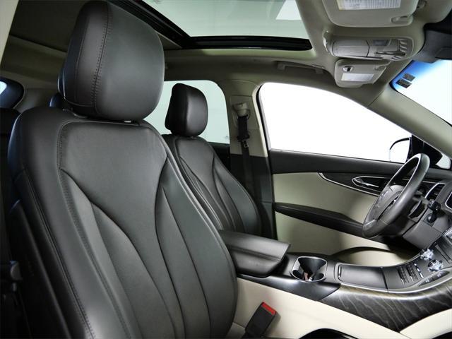 used 2020 Lincoln Nautilus car, priced at $26,199
