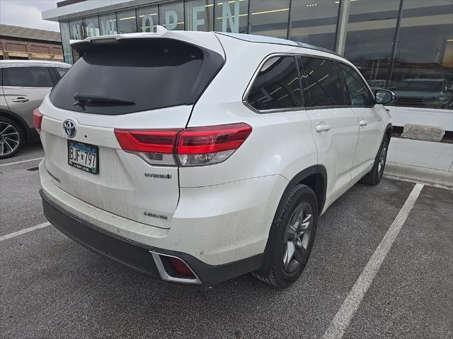 used 2018 Toyota Highlander Hybrid car, priced at $29,990