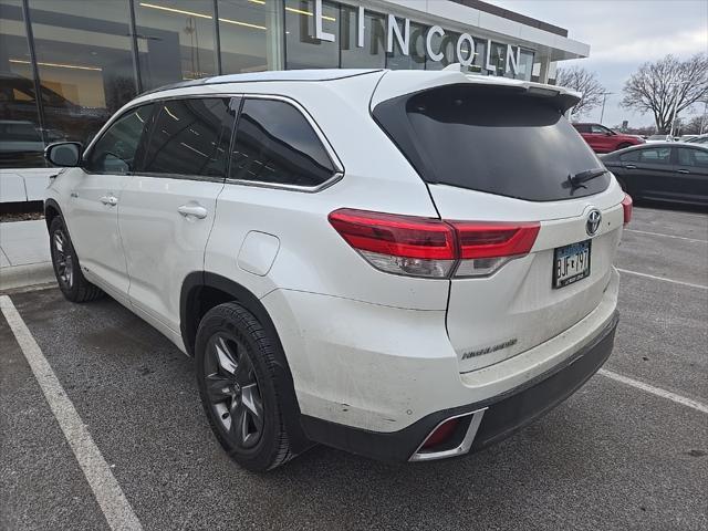 used 2018 Toyota Highlander Hybrid car, priced at $29,990