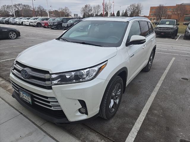 used 2018 Toyota Highlander Hybrid car, priced at $29,990