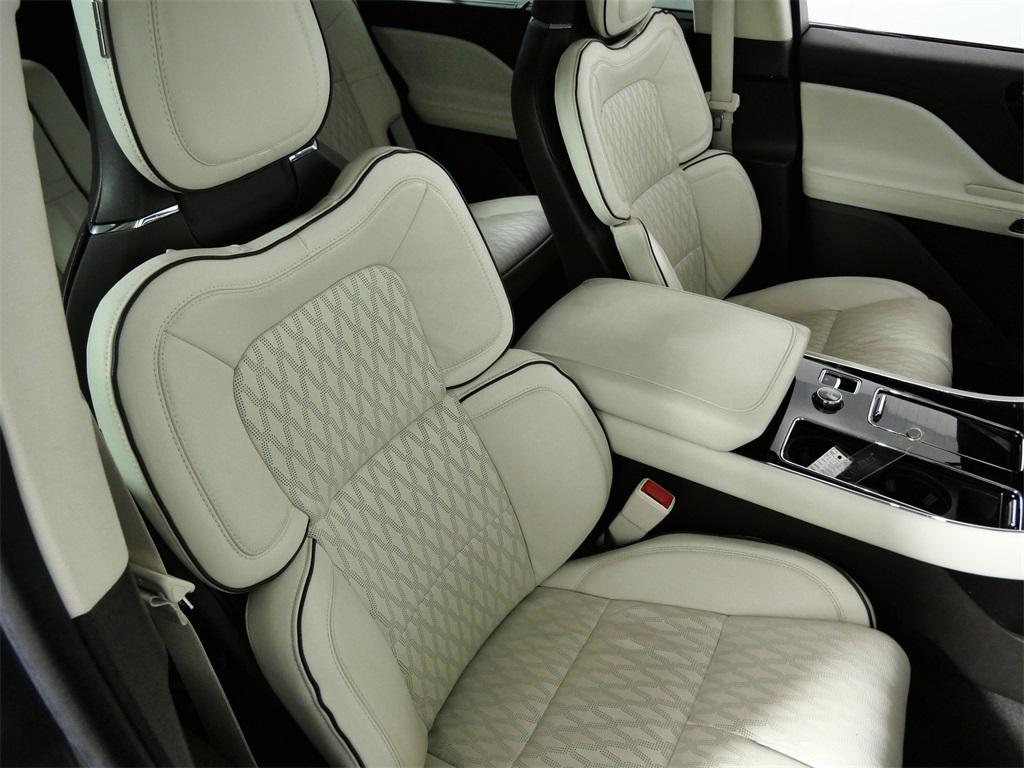 used 2023 Lincoln Aviator car, priced at $58,999