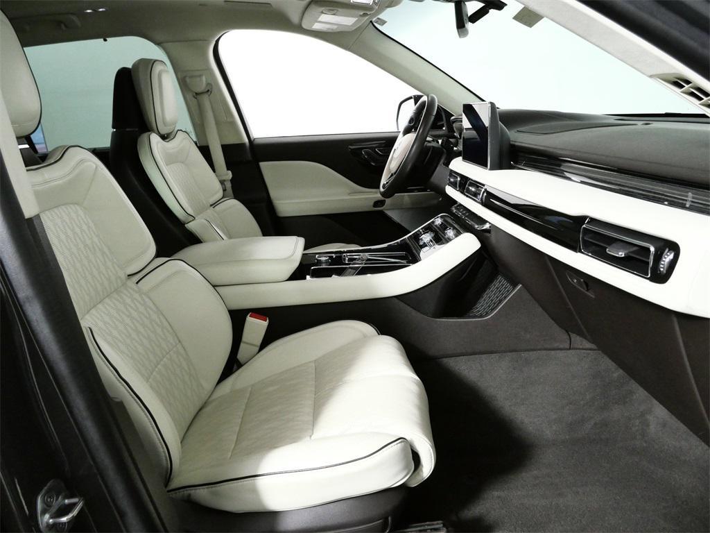 used 2023 Lincoln Aviator car, priced at $58,999