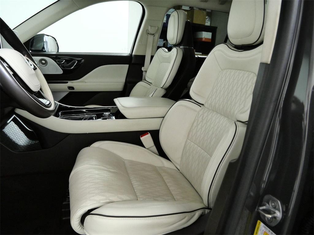 used 2023 Lincoln Aviator car, priced at $58,999