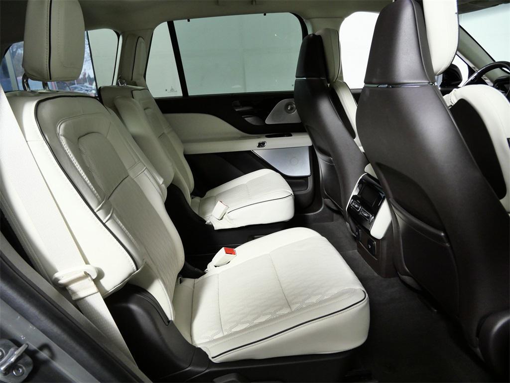 used 2023 Lincoln Aviator car, priced at $58,999