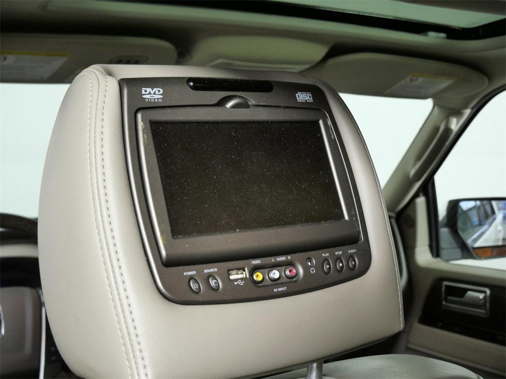 used 2015 Lincoln Navigator car, priced at $8,888