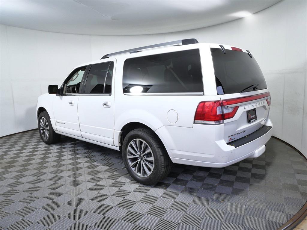used 2015 Lincoln Navigator car, priced at $8,888