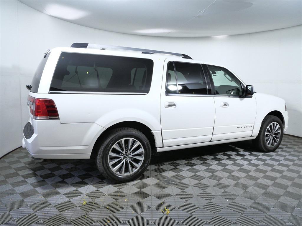 used 2015 Lincoln Navigator car, priced at $8,888