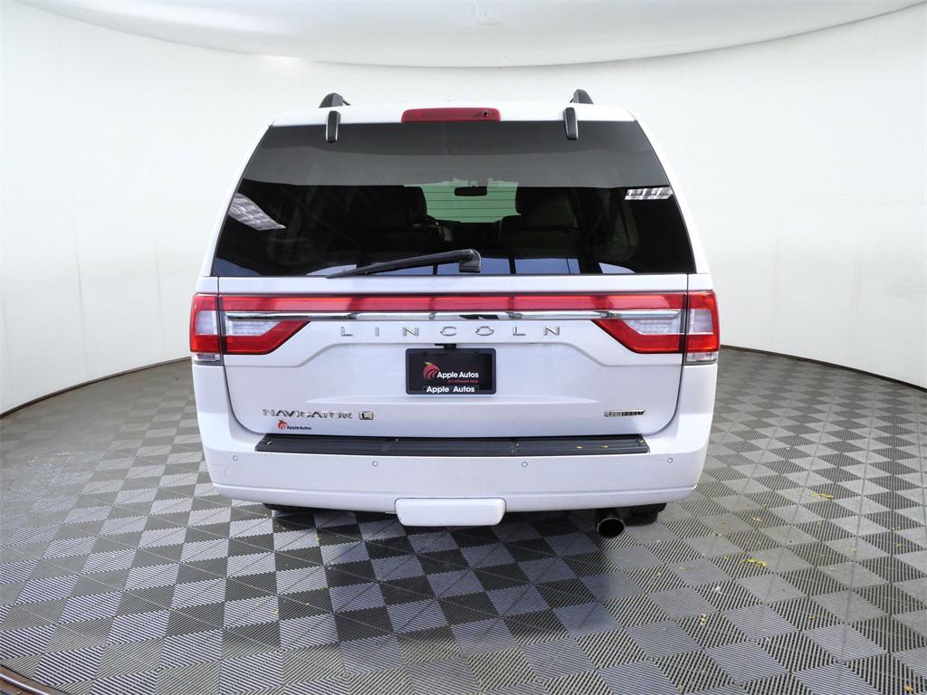 used 2015 Lincoln Navigator car, priced at $8,888