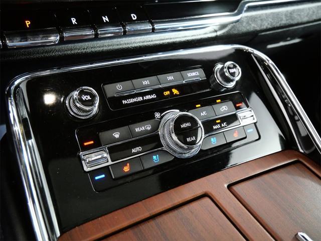 used 2020 Lincoln Navigator car, priced at $43,999