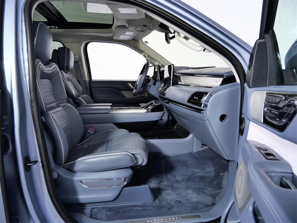 used 2019 Lincoln Navigator car, priced at $43,650