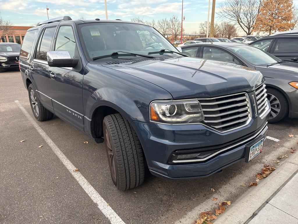 used 2015 Lincoln Navigator car
