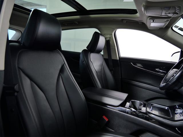 used 2023 Lincoln Nautilus car, priced at $42,999