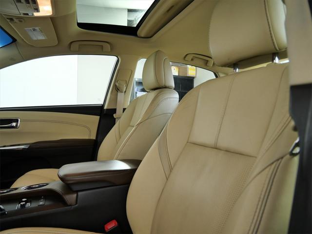 used 2014 Toyota Avalon Hybrid car, priced at $14,699