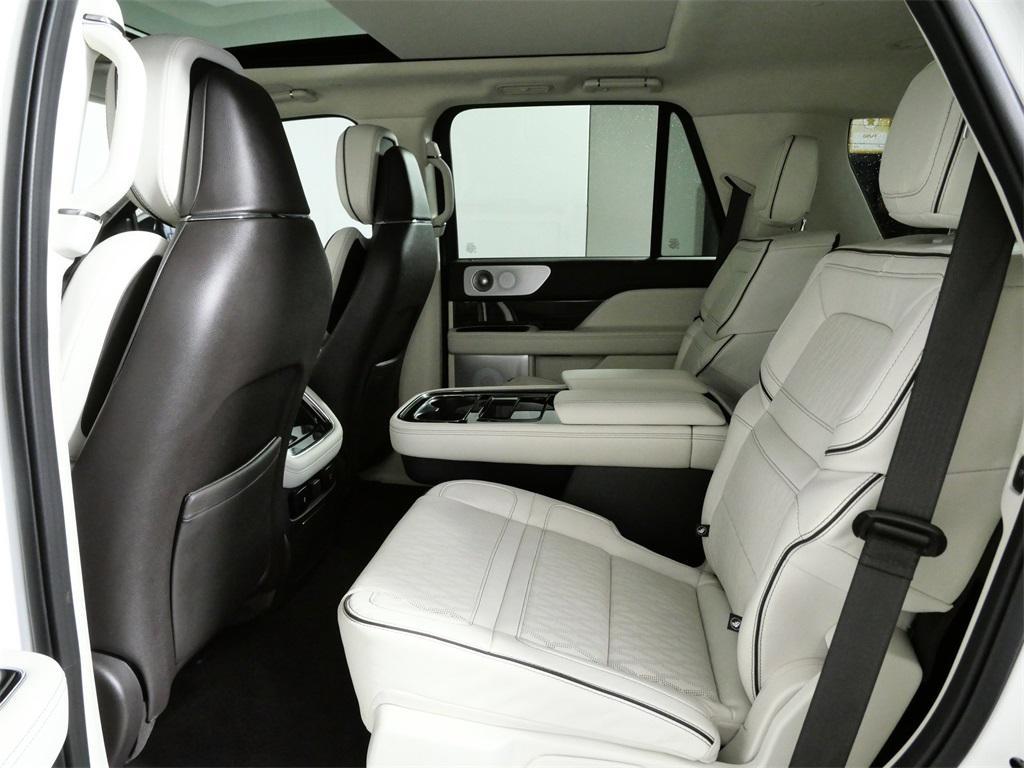 used 2024 Lincoln Navigator car, priced at $82,999
