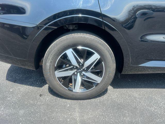 used 2022 Kia Sorento car, priced at $27,250