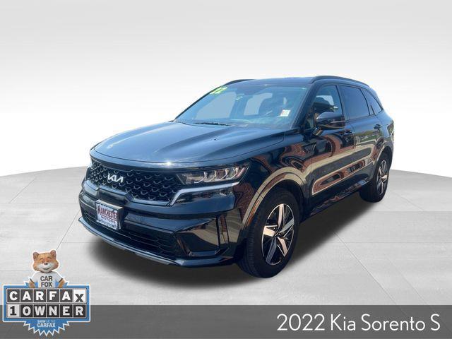 used 2022 Kia Sorento car, priced at $27,500