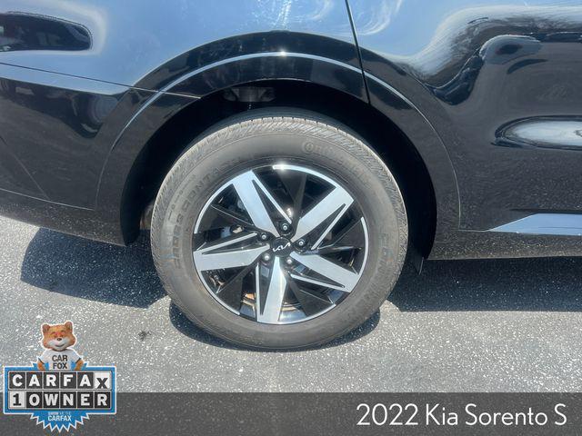 used 2022 Kia Sorento car, priced at $27,500