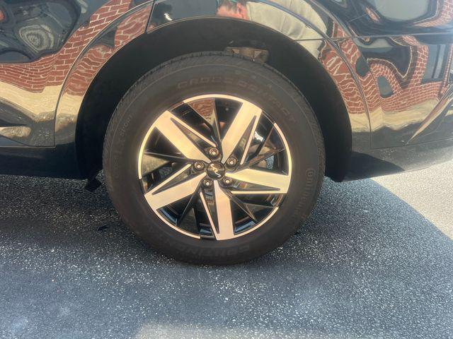 used 2022 Kia Sorento car, priced at $27,250