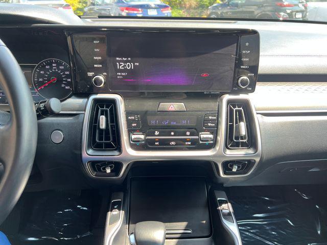 used 2022 Kia Sorento car, priced at $27,250