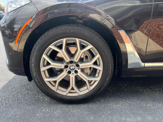 used 2021 BMW X7 car, priced at $39,000