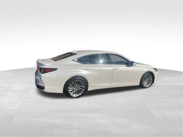 used 2021 Lexus ES 300h car, priced at $34,750